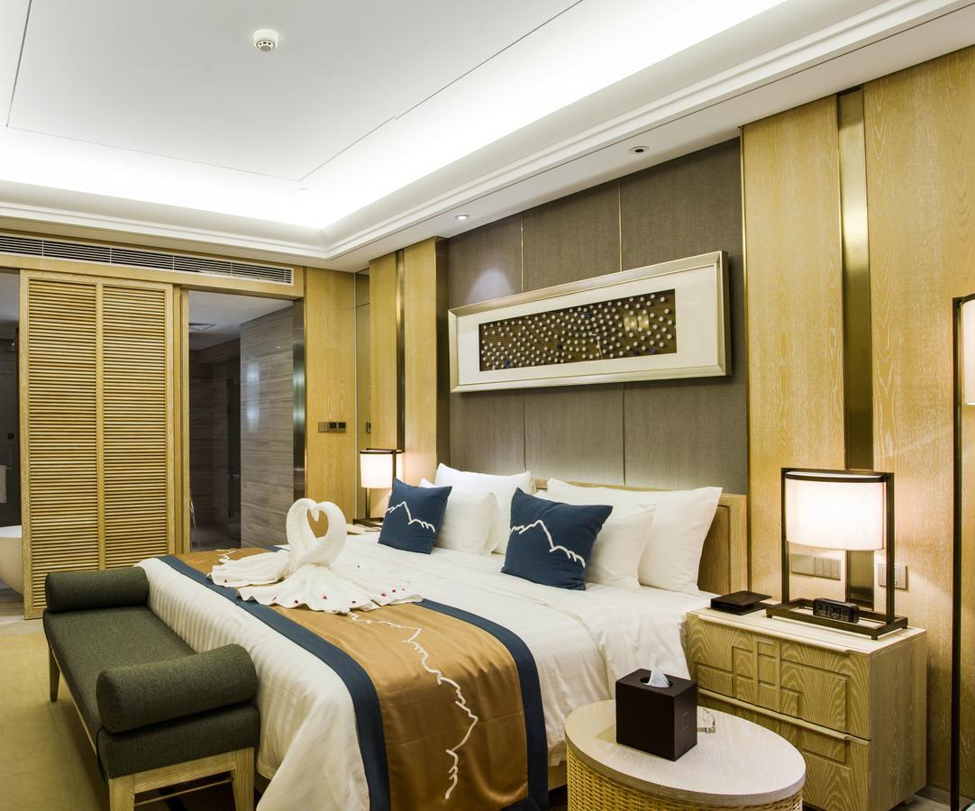 Grand New Century Hotel San-ja Exteriér fotografie